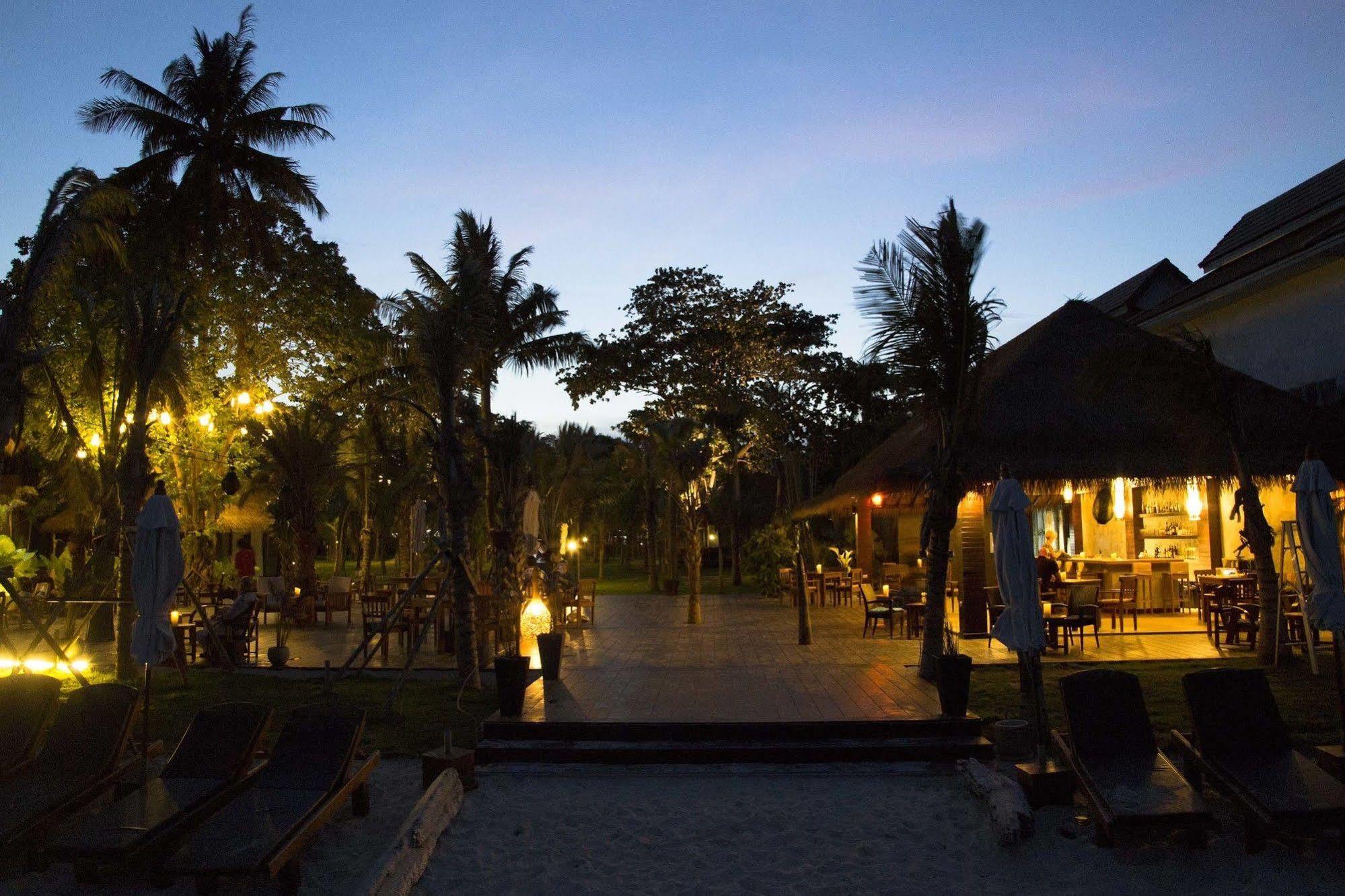 Mali Resort Sunrise Beach Koh Lipe Exterior photo