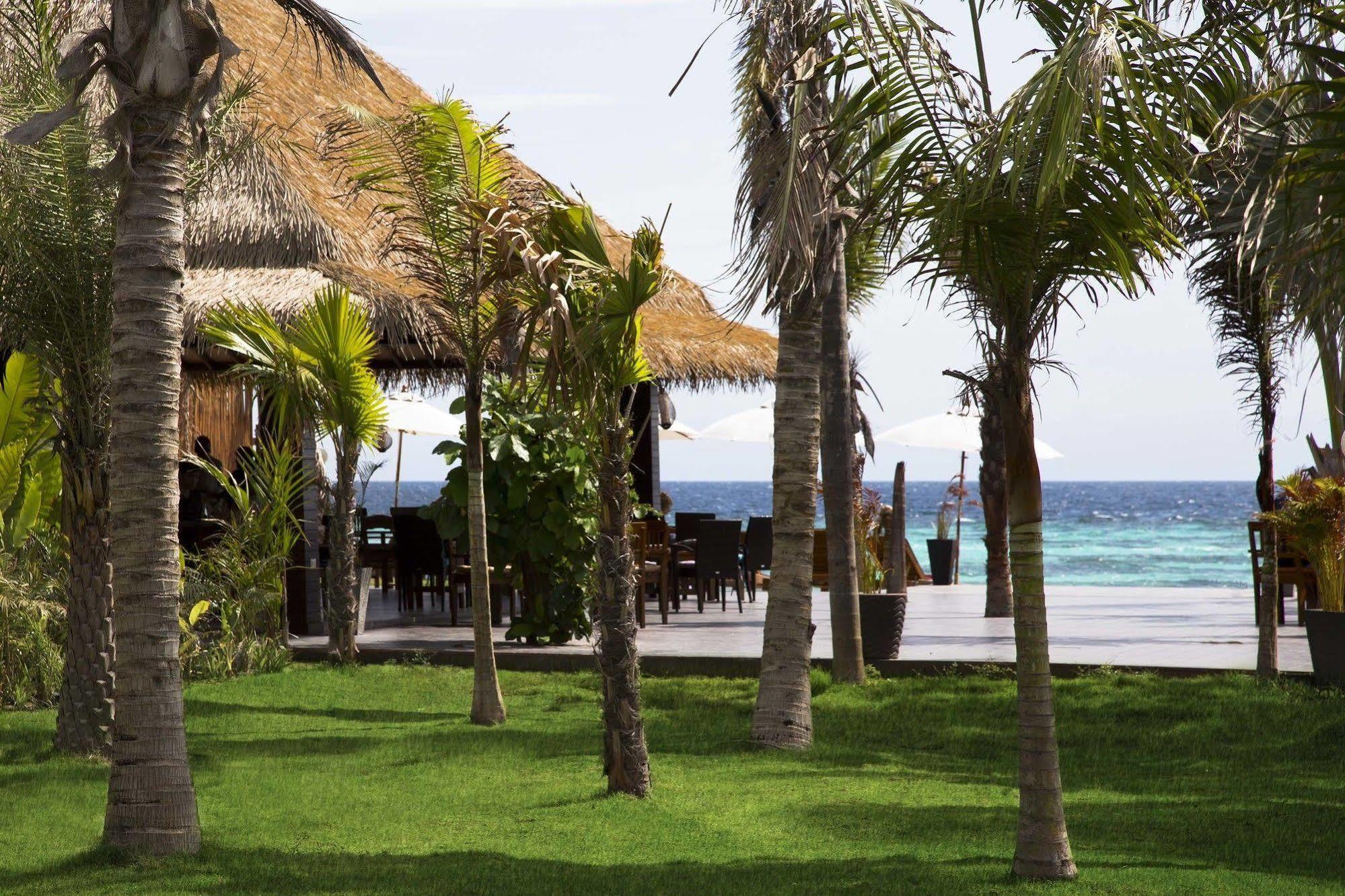 Mali Resort Sunrise Beach Koh Lipe Exterior photo